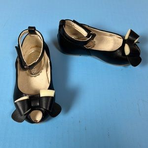NEW JOYFOLiE Black Lyra Mary Jane Peep Toe Toddler Shoes 5